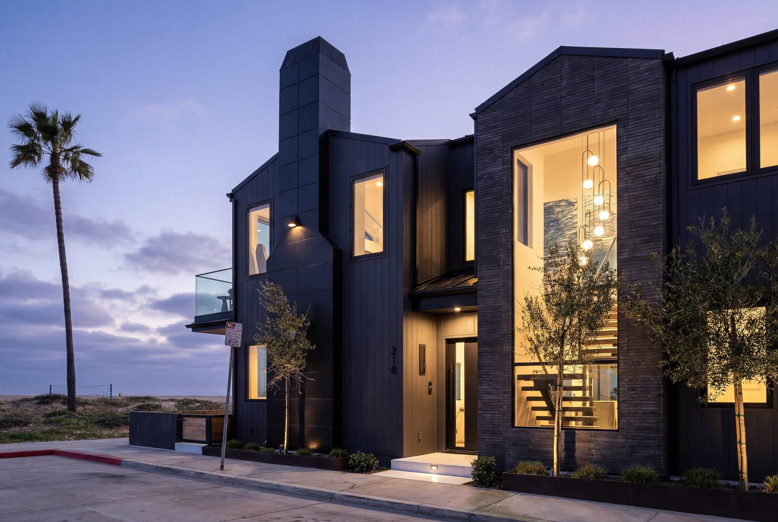 218 E Oceanfront